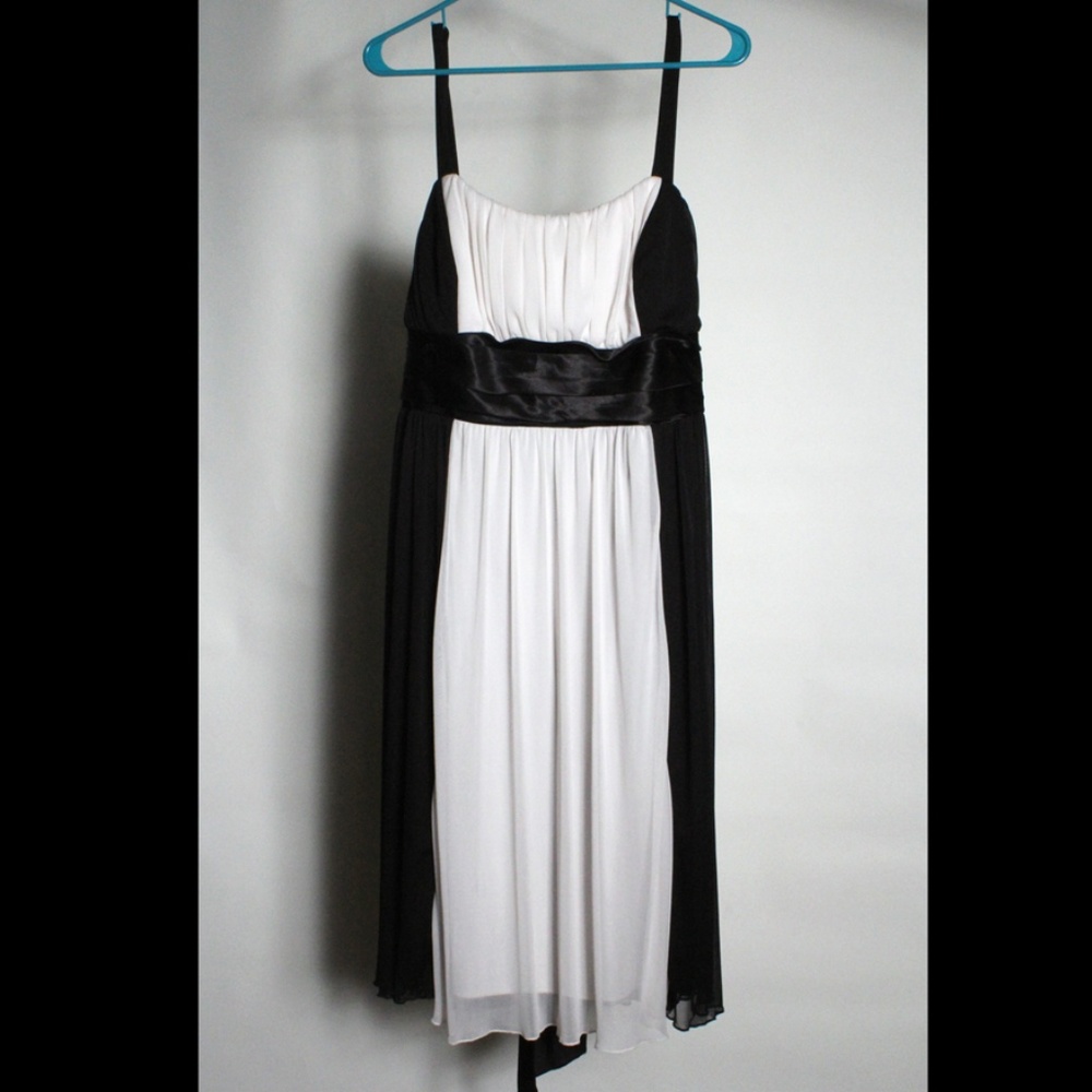 Black and White Prom/Event Dress (City Triangles)